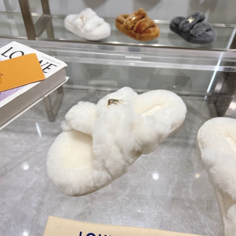 Louis Vuitton Slippers